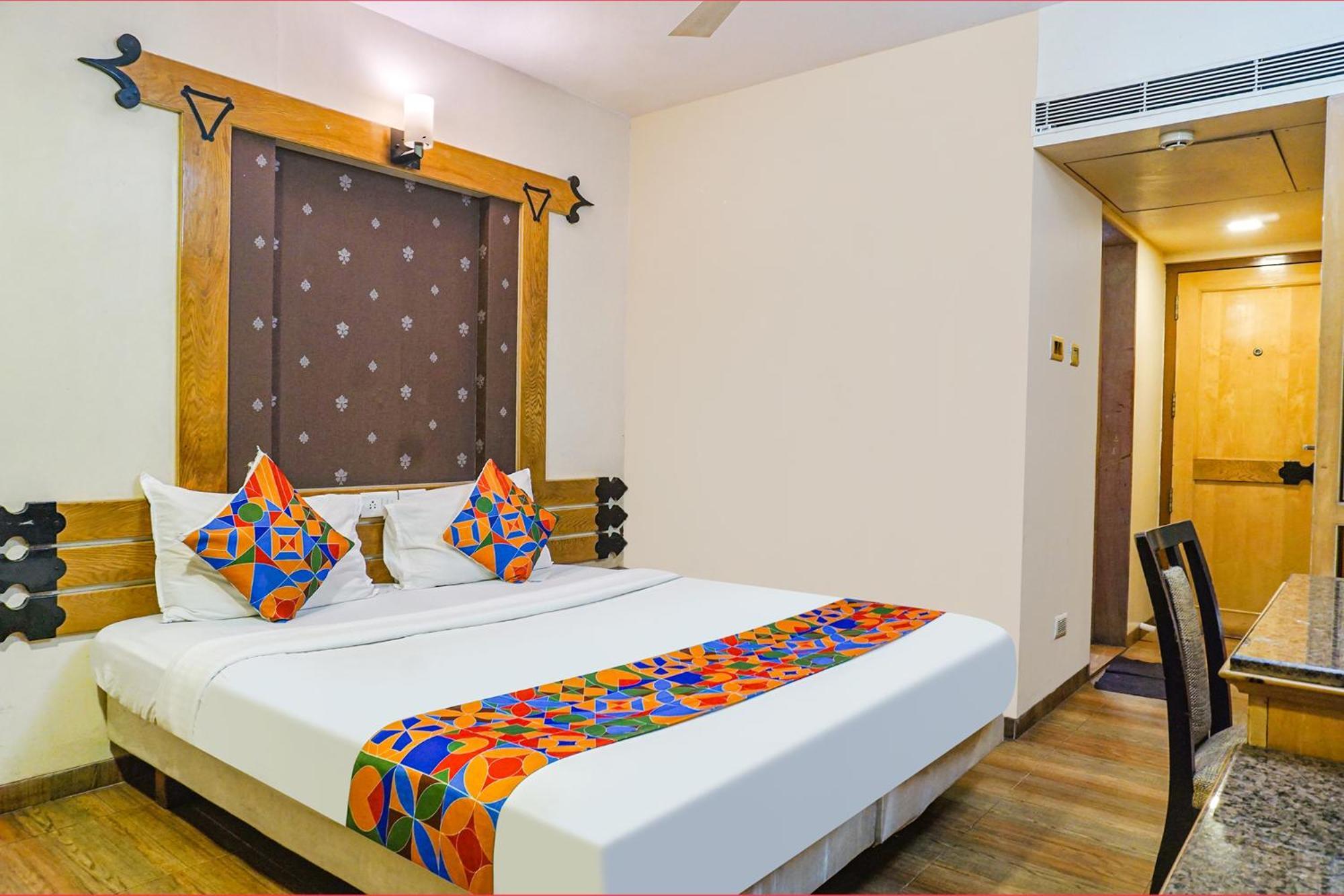 Fabhotel Prime Deccan 8 Пуне Екстер'єр фото